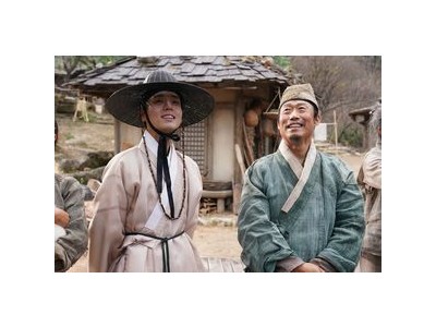 왕과 사는 남자 유해진 박지훈 관객 감사하는 무대인사 진행
