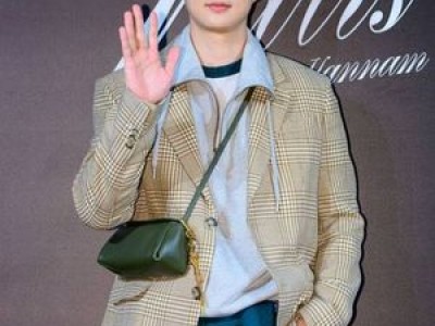 정유미 박서준 최우식이 속옷 원정대 결성