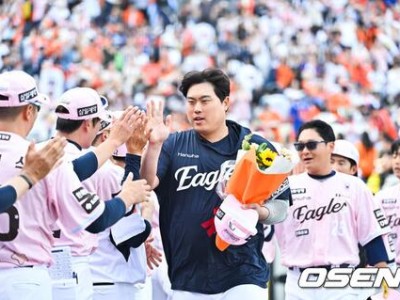 류현진 한미 통산 200승 달성에 한화 감독이 특별한 메시지 보냄