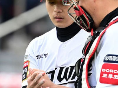 KT 2연승으로 삼성 밀어내고 3위로 올라서
