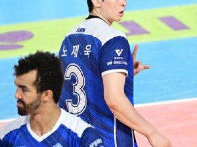 삼성화재 세터와 리베로 동시에 트레이드로 전력 보강